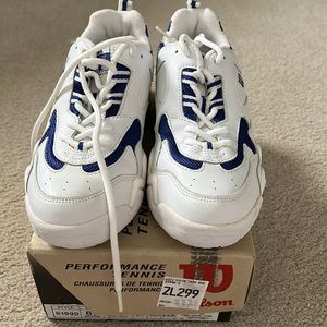 Wilson Court Tech Tennis Sneakers 8.5